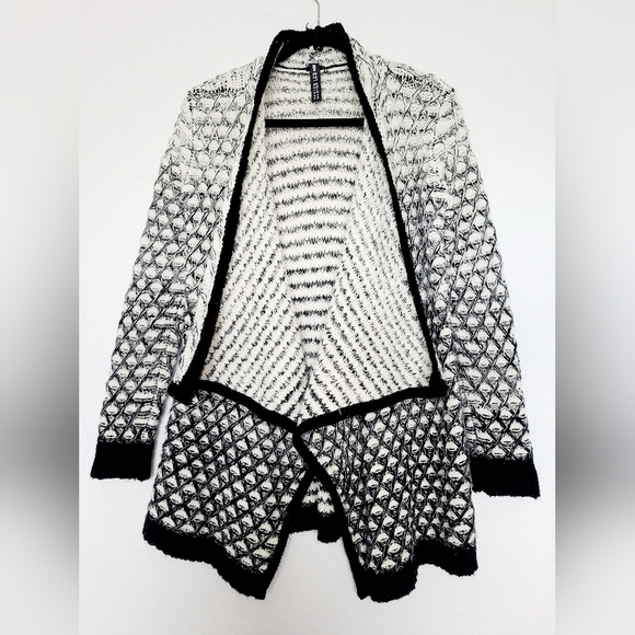Design Lab Women 100% Acrylic Open Front Knit  Cardigan Black &White Ombre Small - Picture 2 of 16